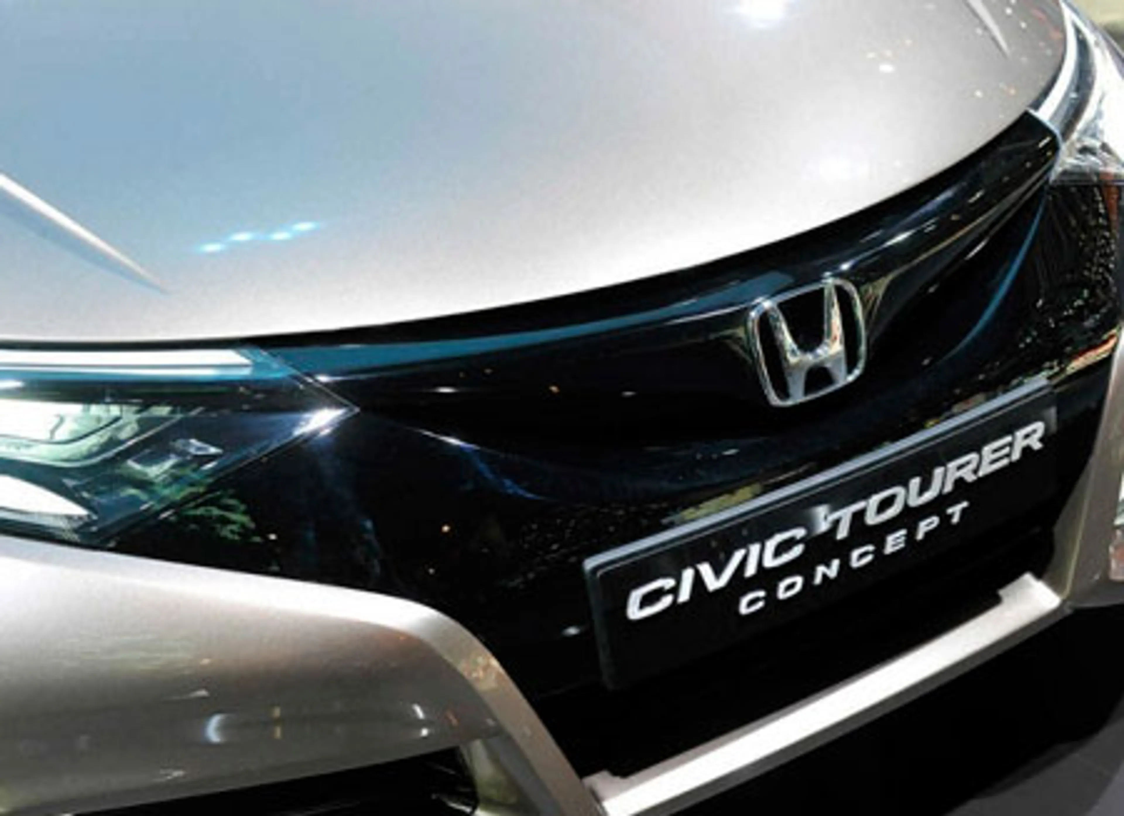 Капитал - Во Франкфурте Honda выставит два Civic