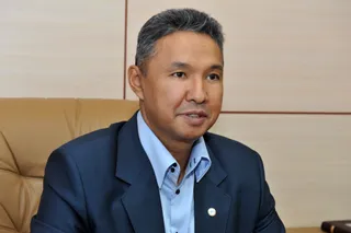 Капитал - Перуашев назвал правительство РК инертным