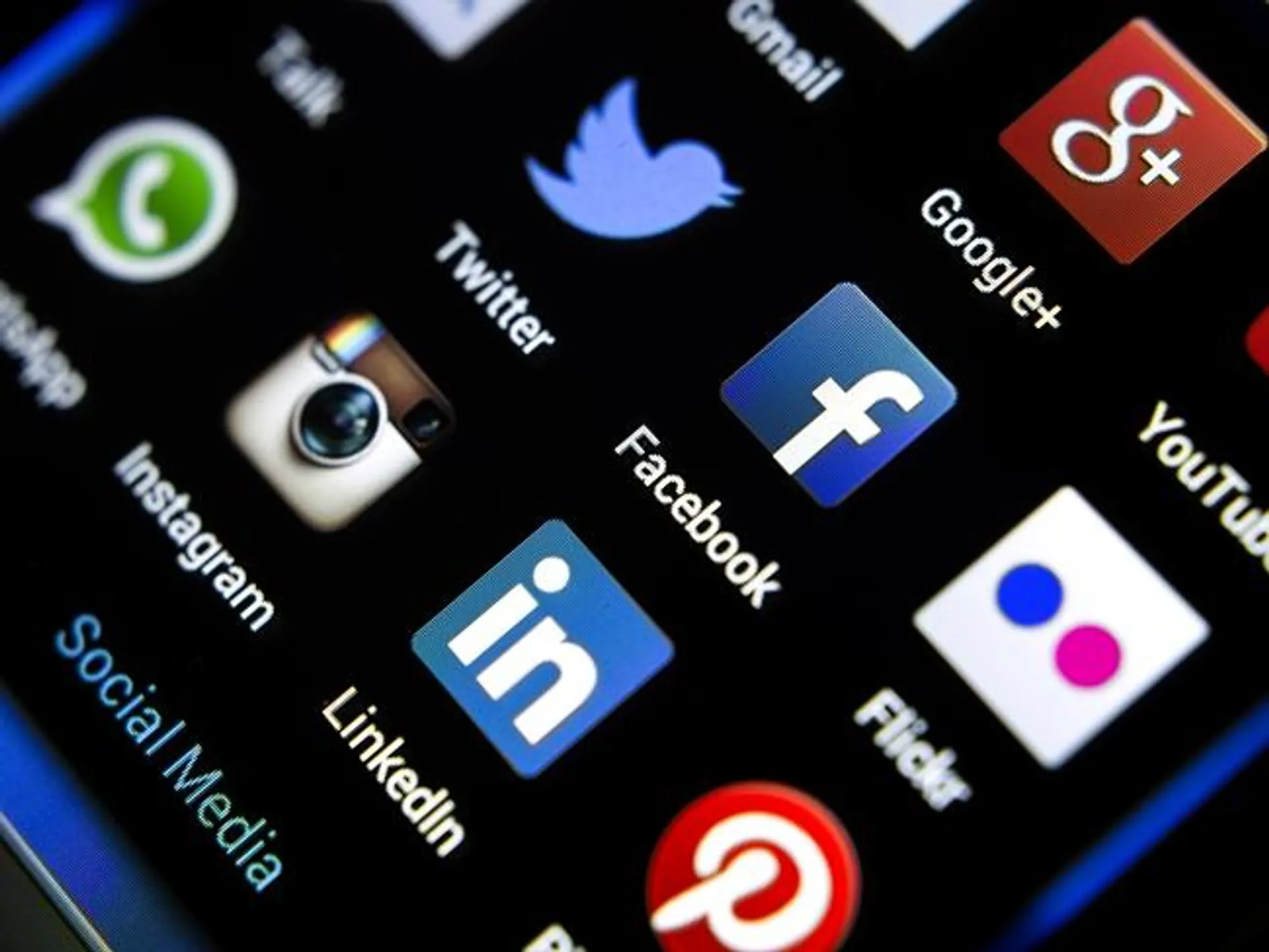 Капитал - Компромат на казахcтанских госслужащих ищут в соцсетях