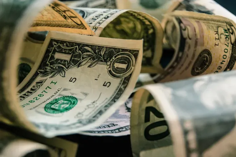 ПИИ в развивающиеся экономики в 2023 году составили $435 млрд