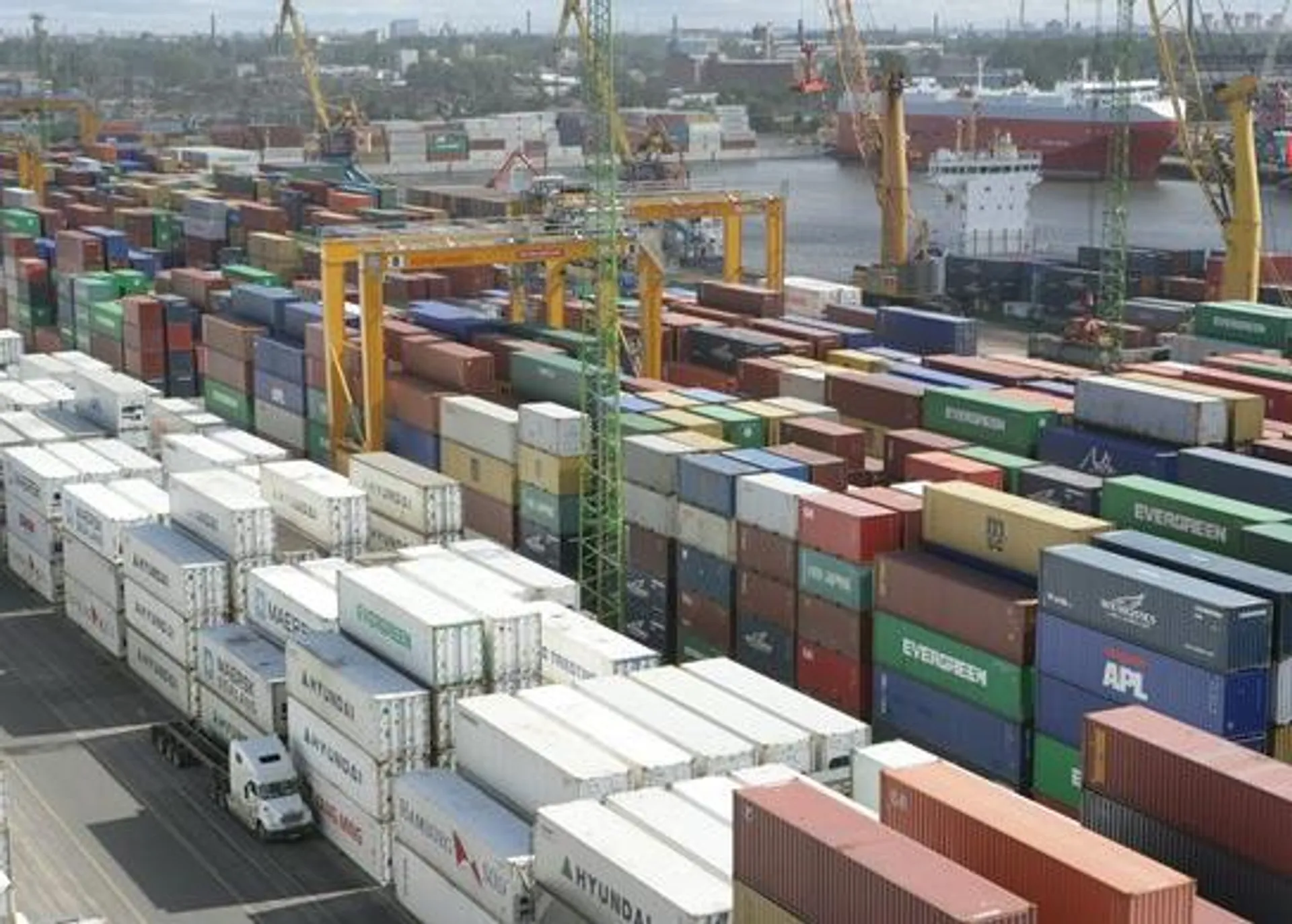 Капитал - Контрабандой вывезен металлолом на 20 млрд. тенге