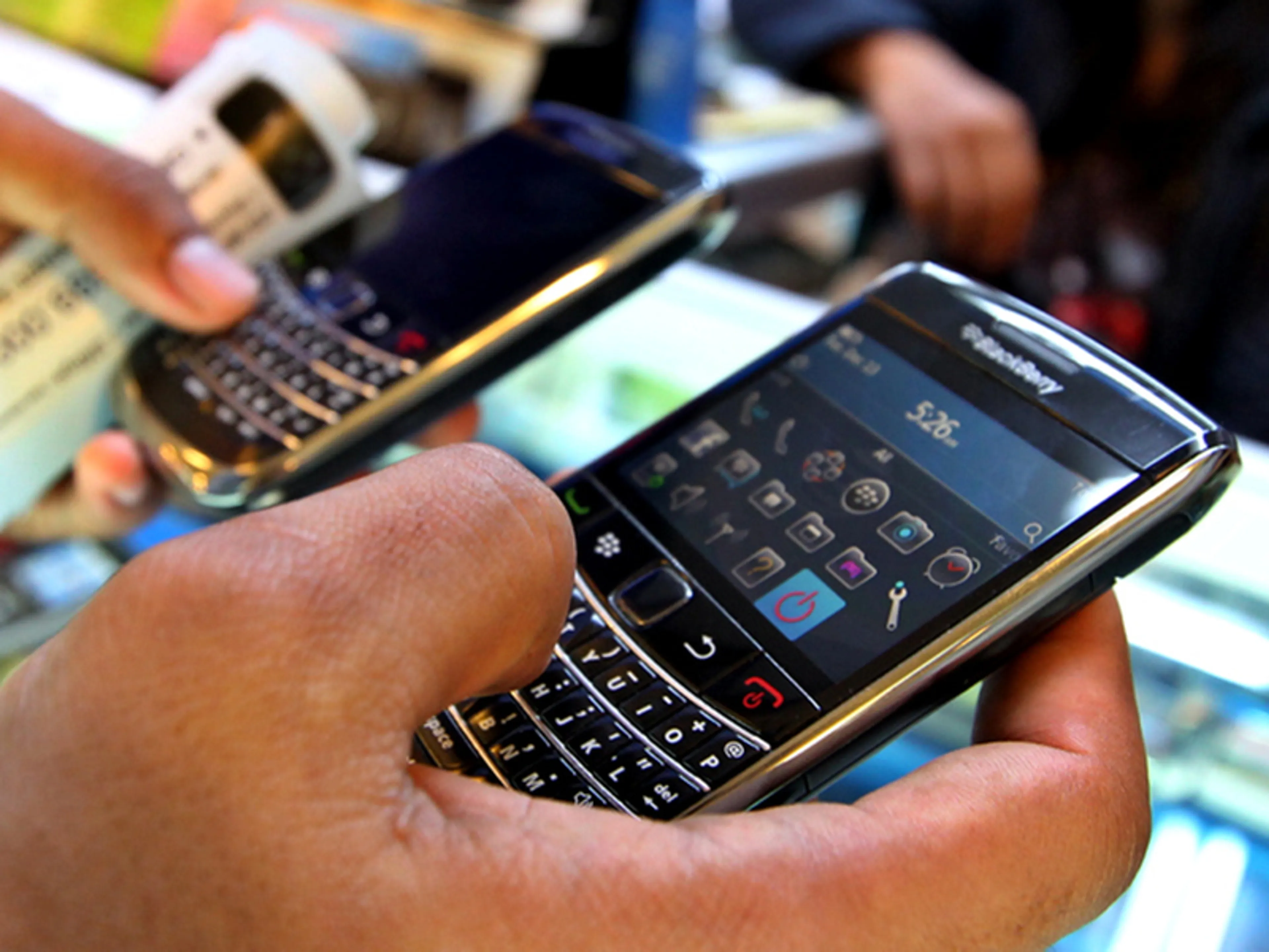 Капитал - Lenovo может выкупить BlackBerry