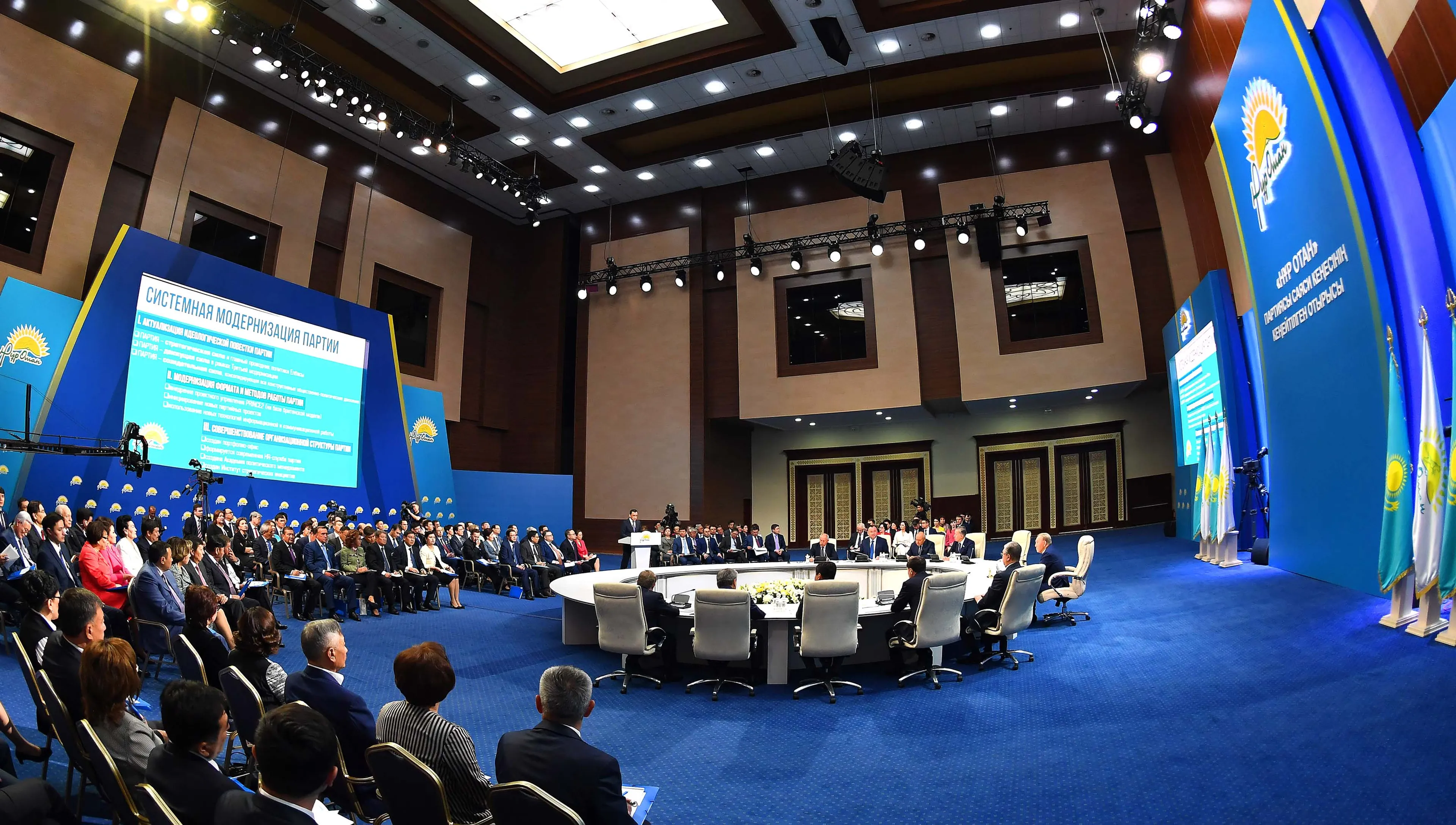 Капитал - Президент: Стабильность страны зависит от бизнеса