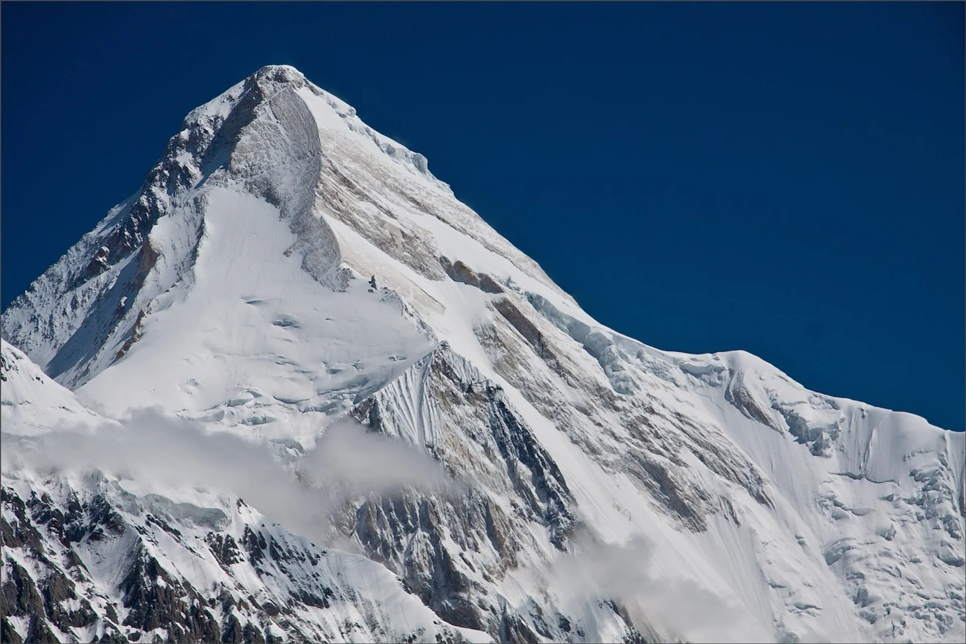 Капитал - Минобороны: Признаков живых людей не обнаружено