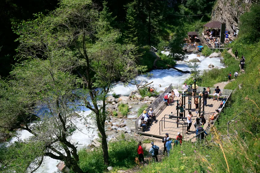 Капитал - В Казахстане отменили туристский налог