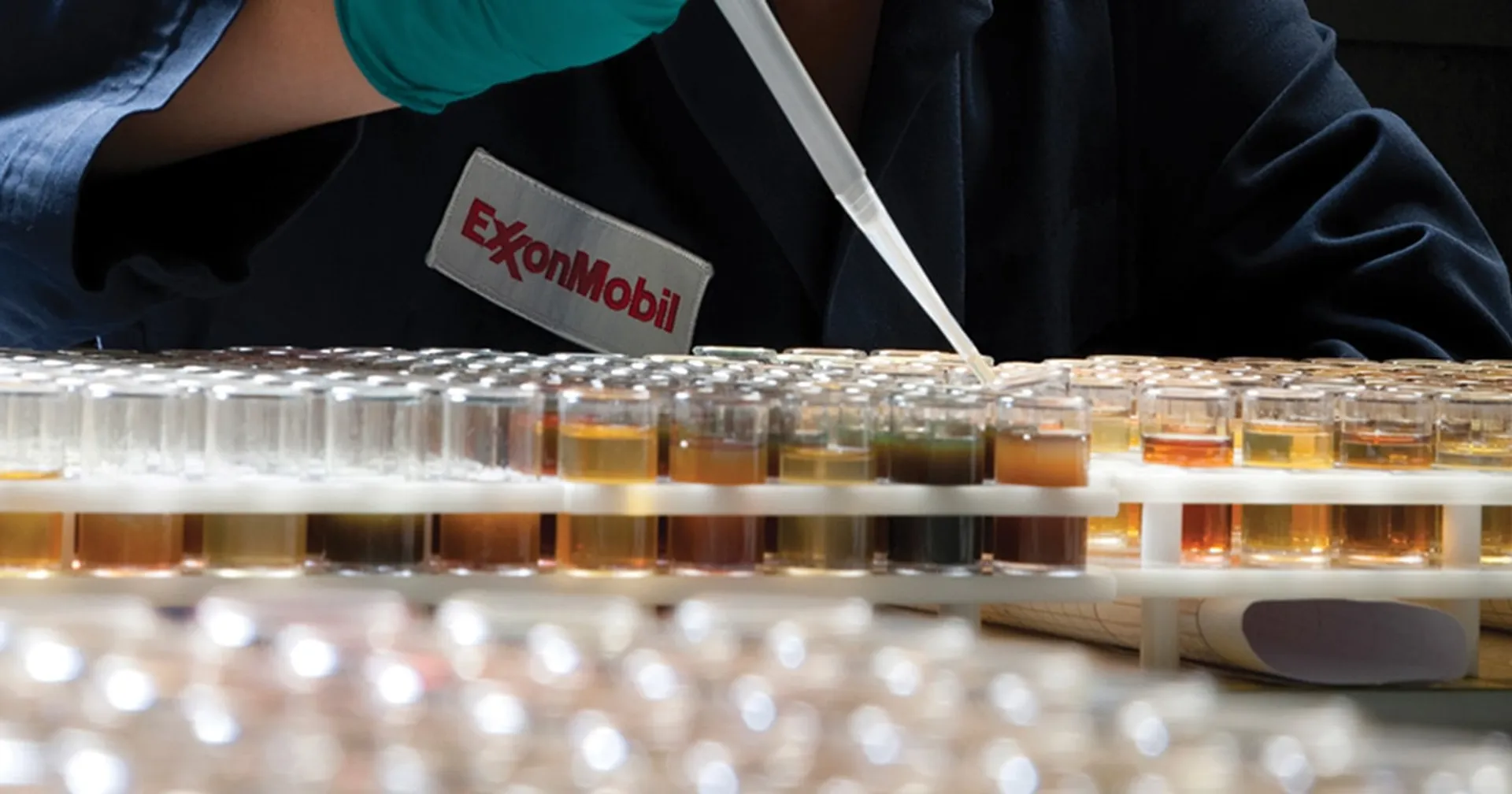 Капитал - Exxon Mobil прекращает сотрудничество с Роснефтью