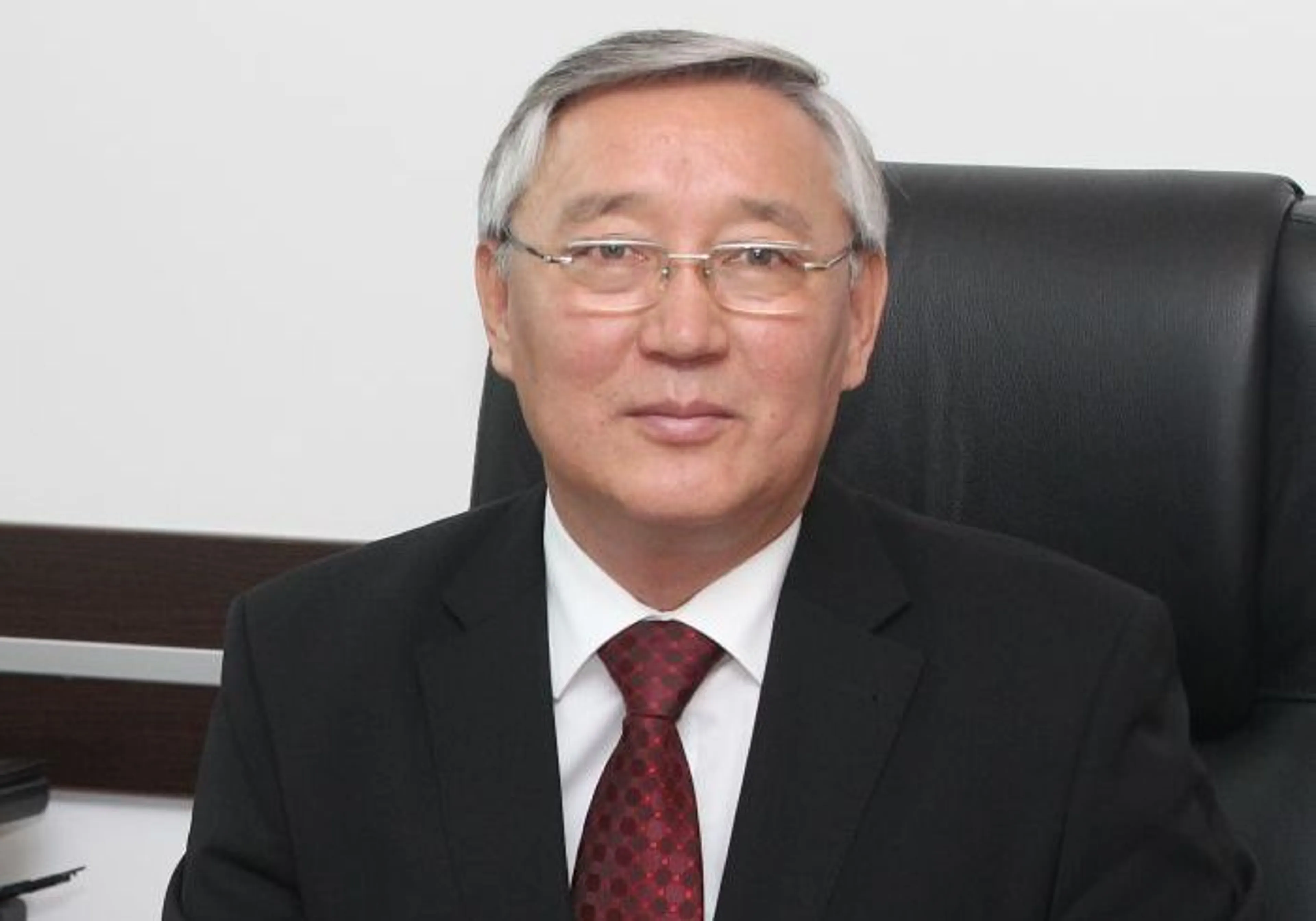 Капитал - Такир Балыкбаев стал вице-министром образования и науки РК