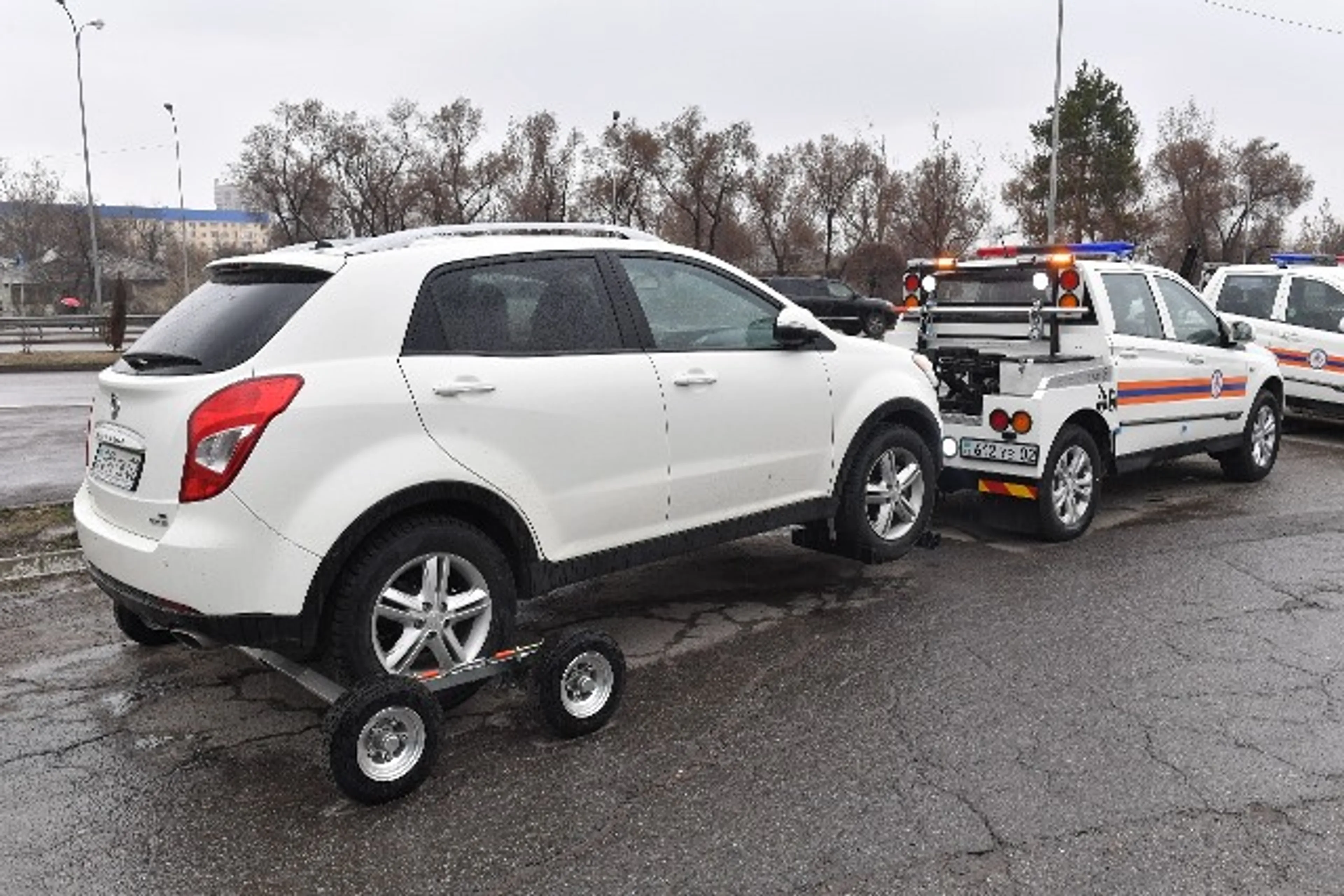 Капитал - Для Службы спасения Алматы закупили новые эвакуаторы