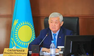 Капитал - Бердыбек Сапарбаев недоволен темпами газификации региона