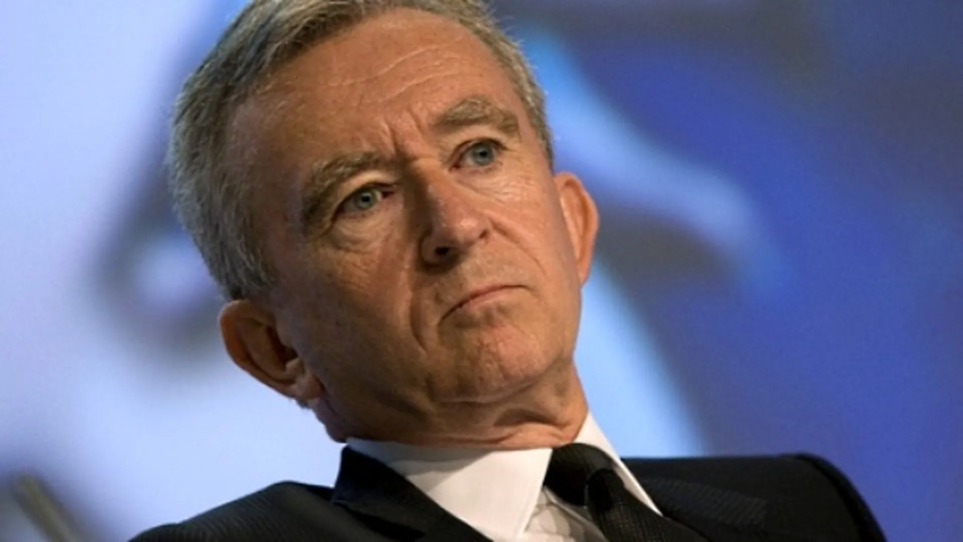 Капитал - Миллиардеры покидают Францию