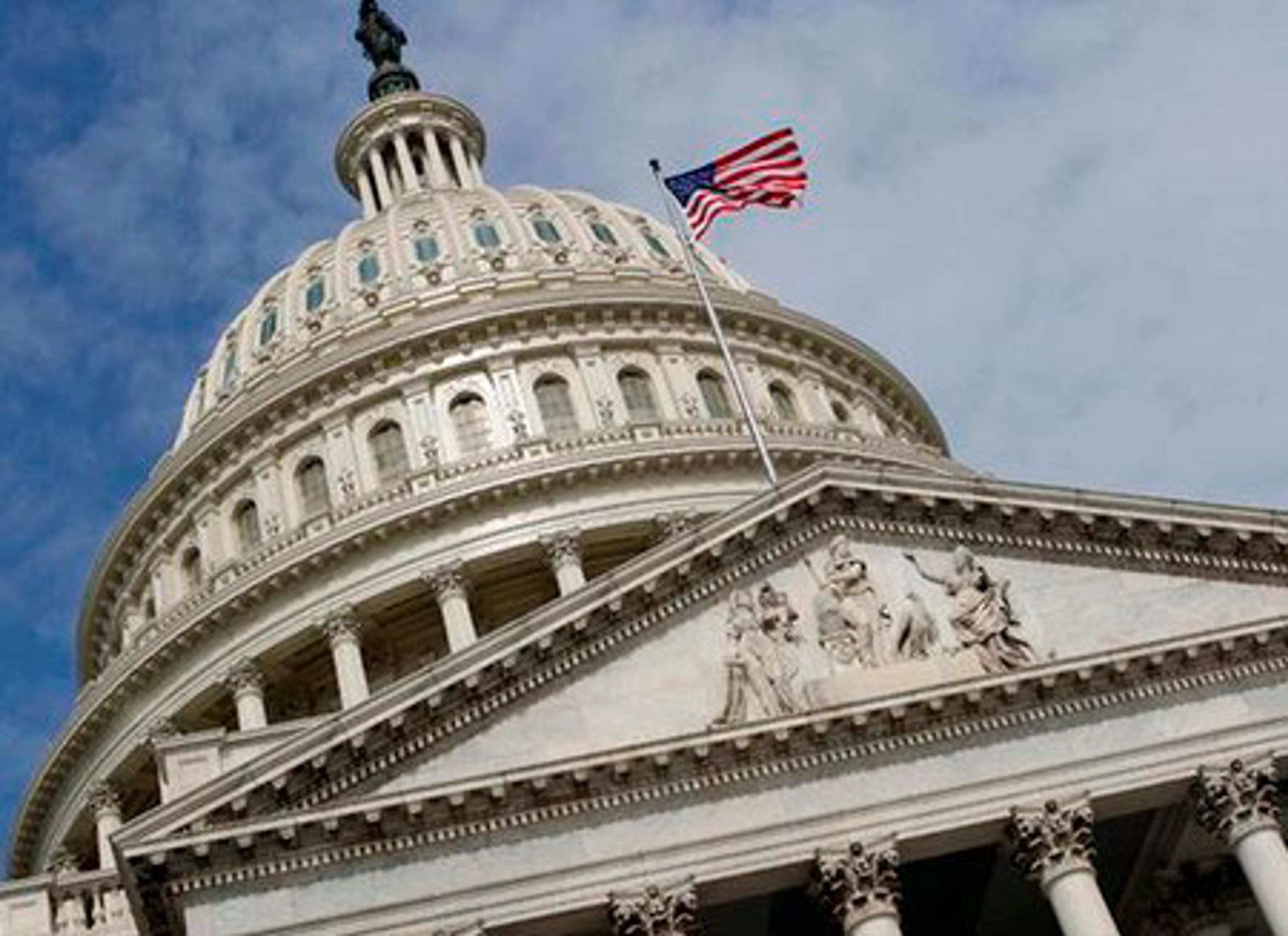 Капитал - США заблокировали военную помощь Сирии