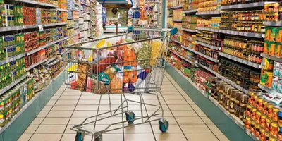 В декабре казахстанцы потратили в магазинах 195 млрд тенге