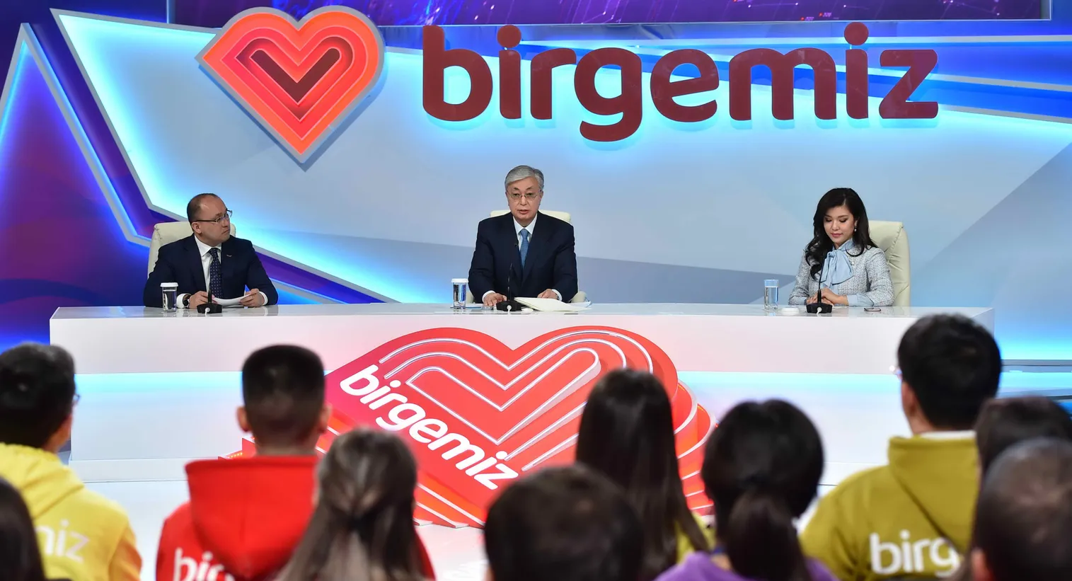 В Казахстане действует более 200 волонтерских организаций - фото kapital.kz