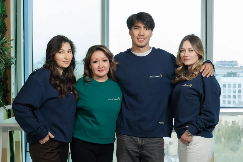 На фото команда HR AstraZeneca Казахстан