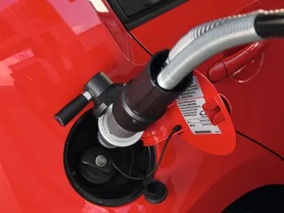 Капитал - Казахстанские автолюбители переходят на газ