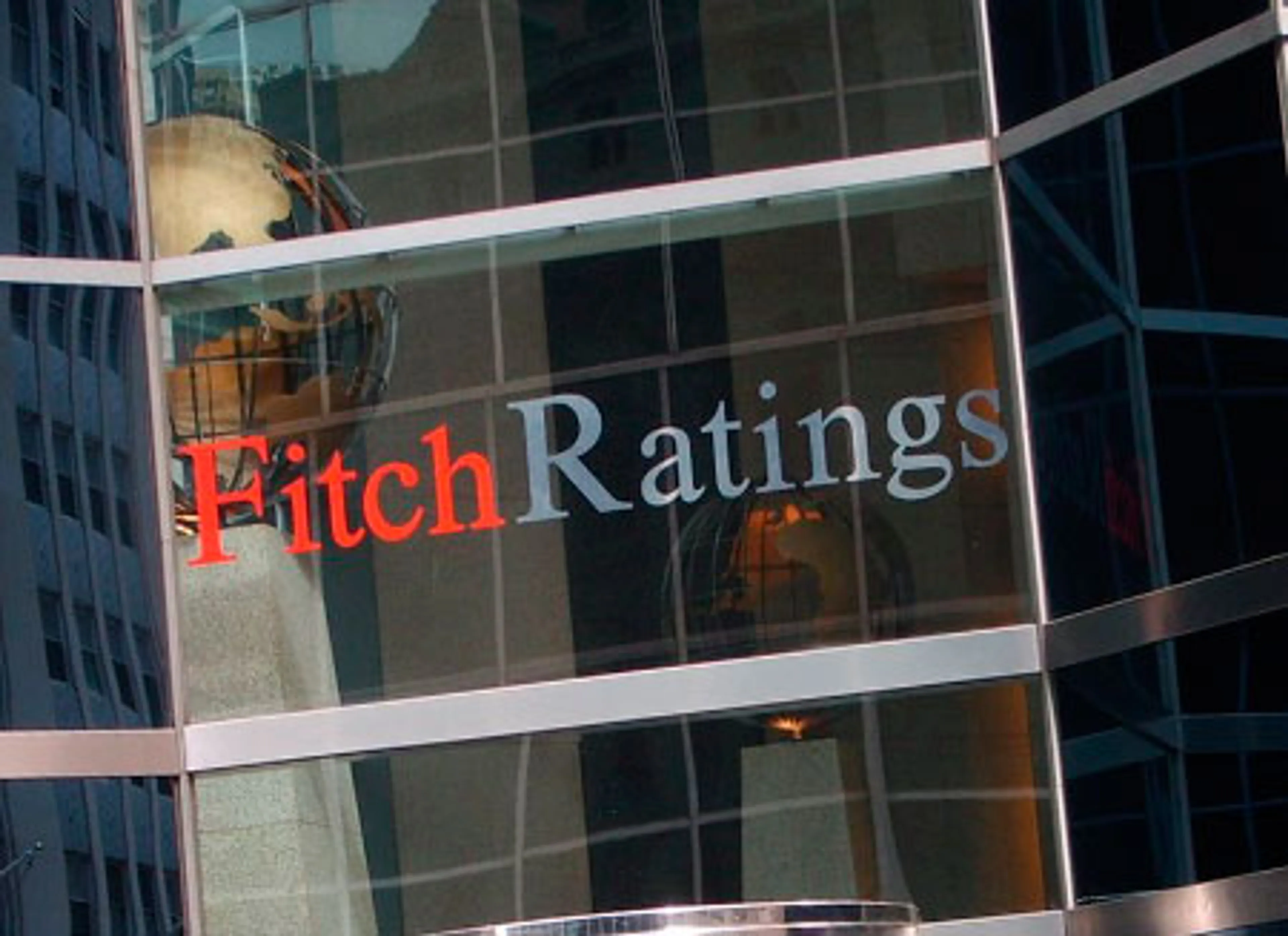 Капитал - Fitch понизило кредитный рейтинг Кипра
