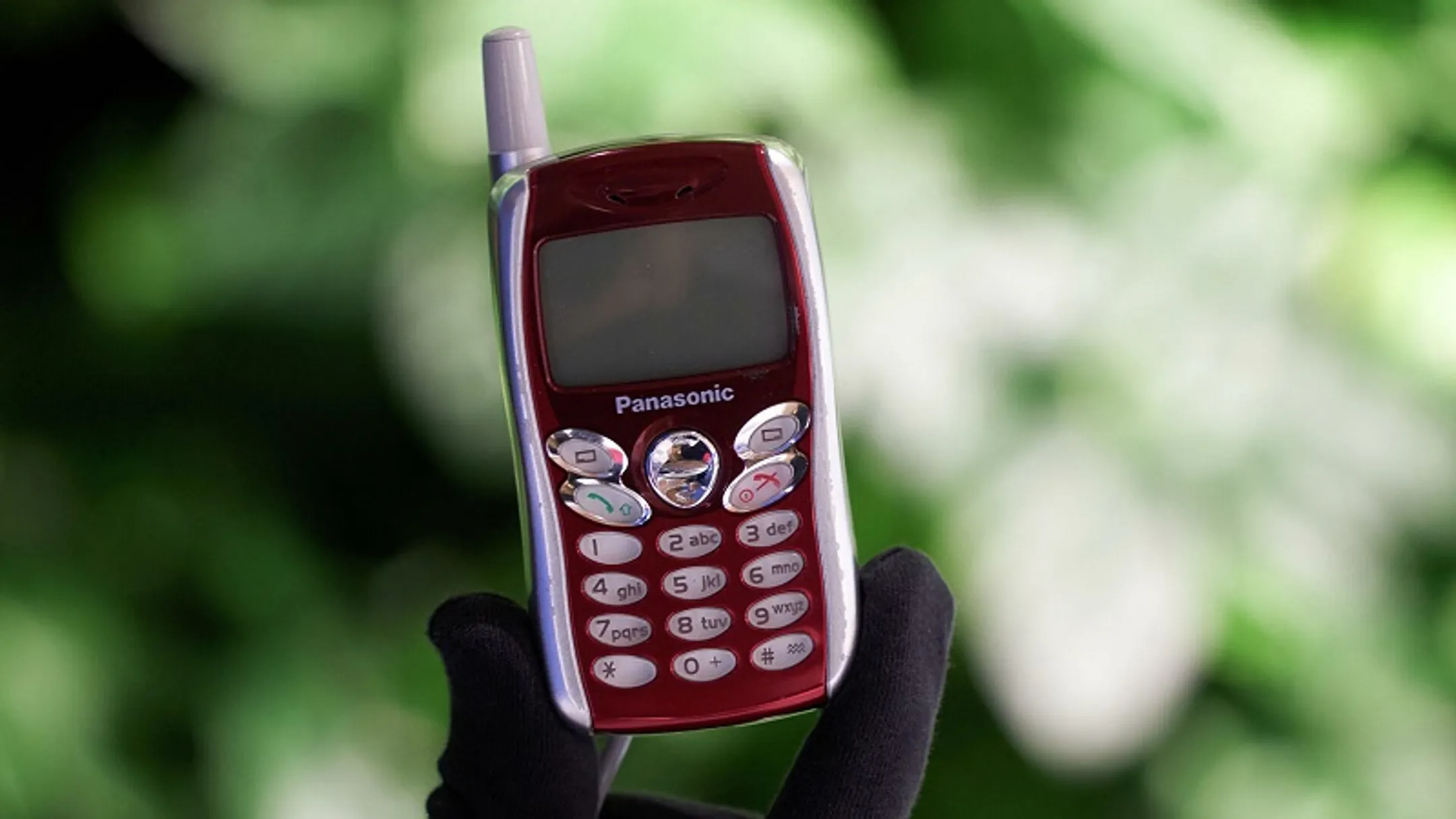 Кнопочные сотовые телефоны Panasonic