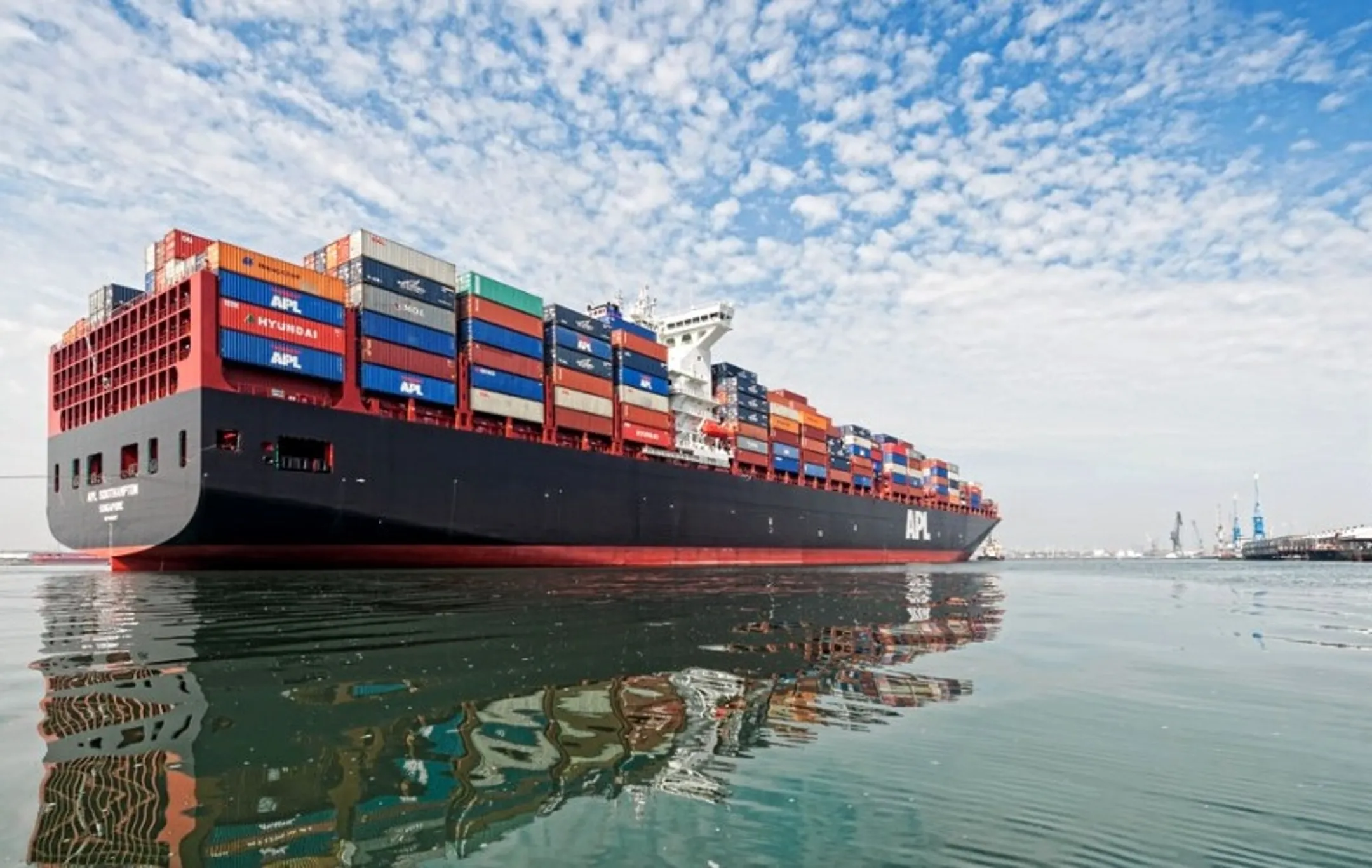 Украина будет отправлять товары в Казахстан в обход России - Image Kapital.kz