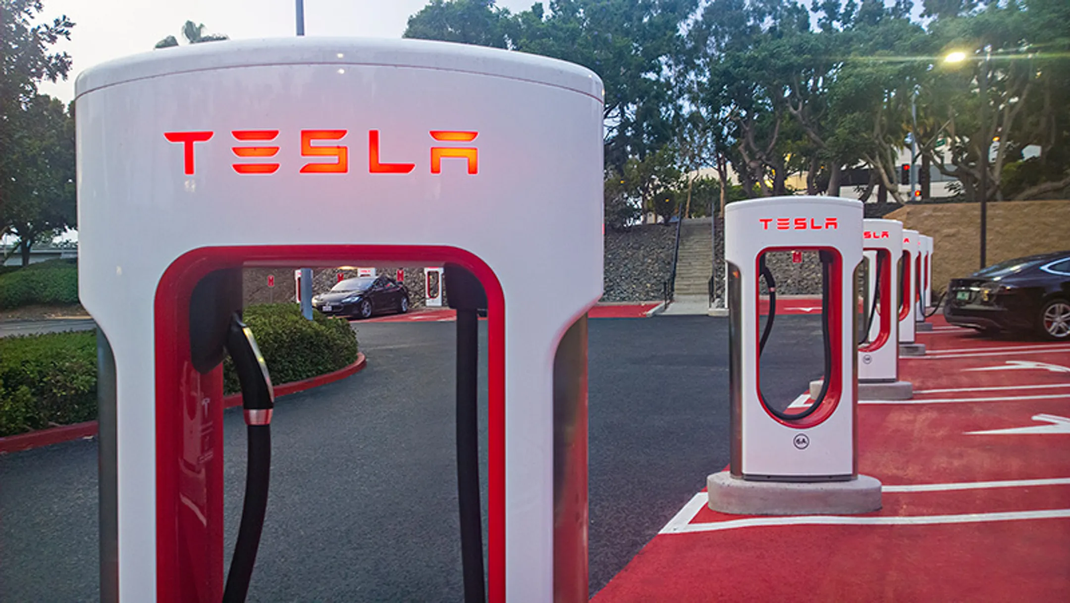 Tesla представила более дешевые версии электромобиля Model S - Image Kapital.kz
