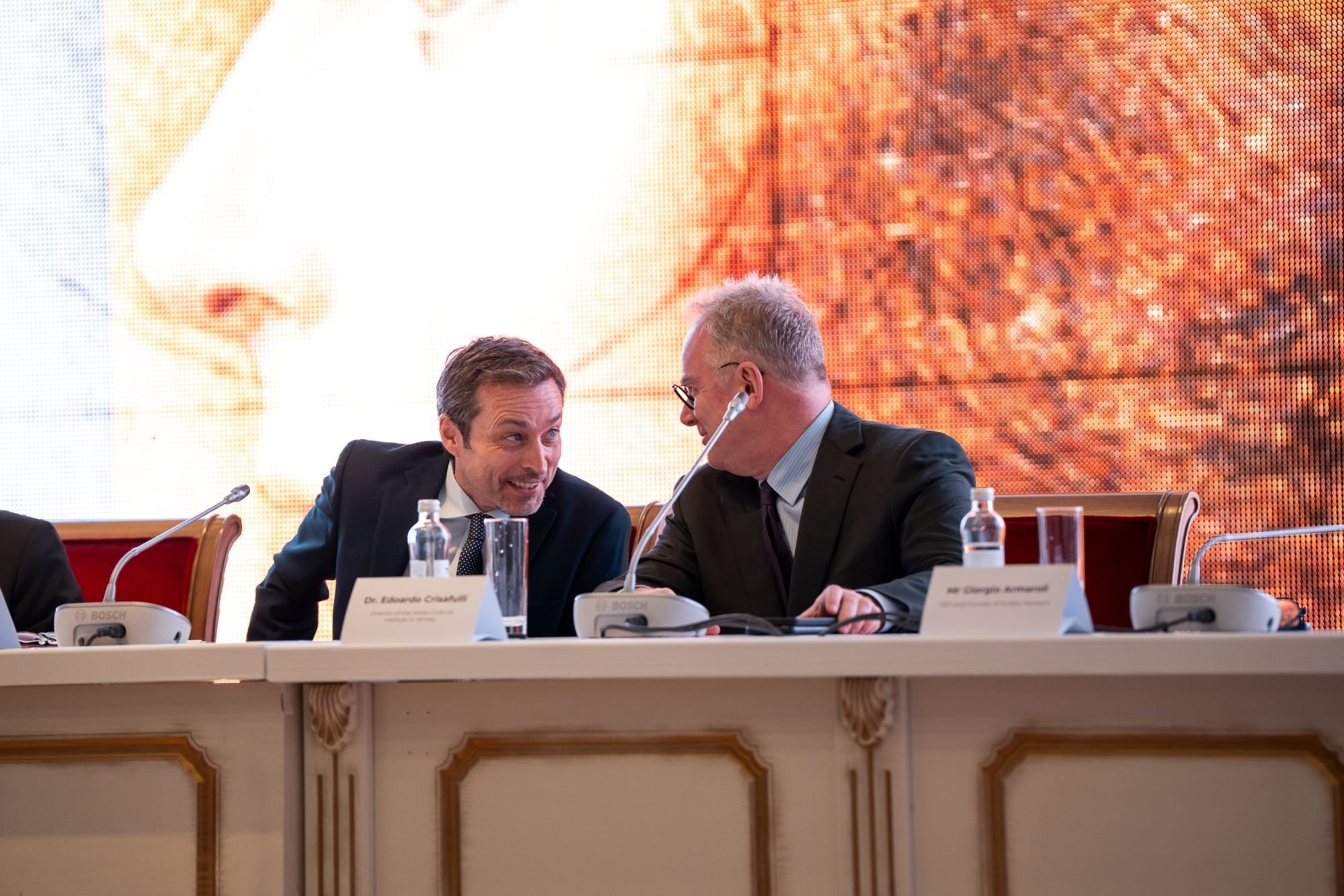 Смотри Смотри начало .. | SnapchatのSpotlight