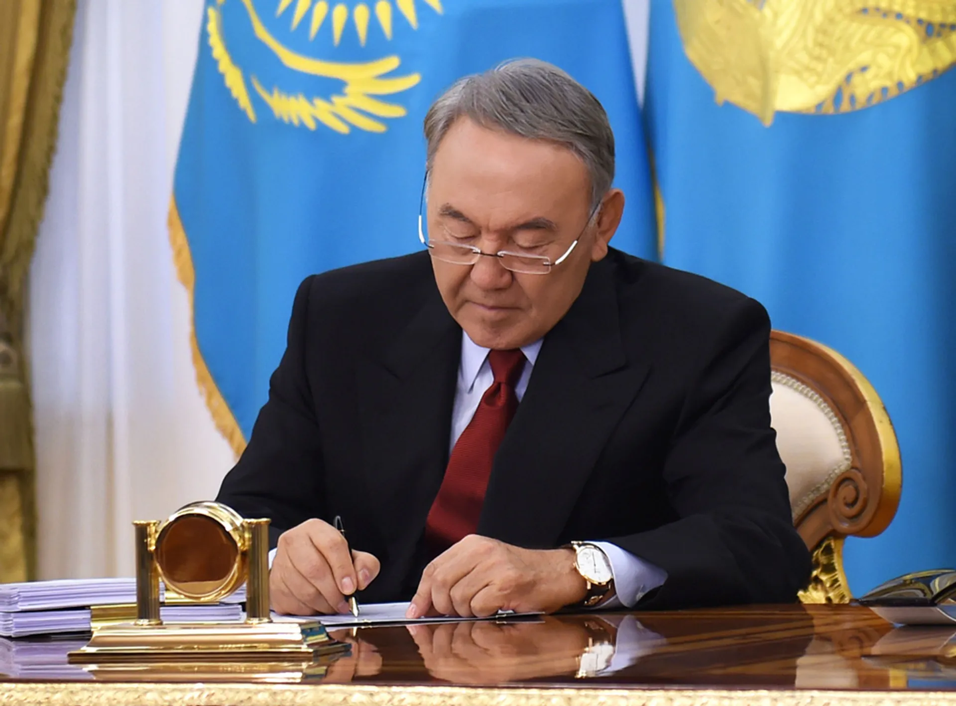 Капитал - Подписан указ о мерах по реализации закона об изменении Конституции