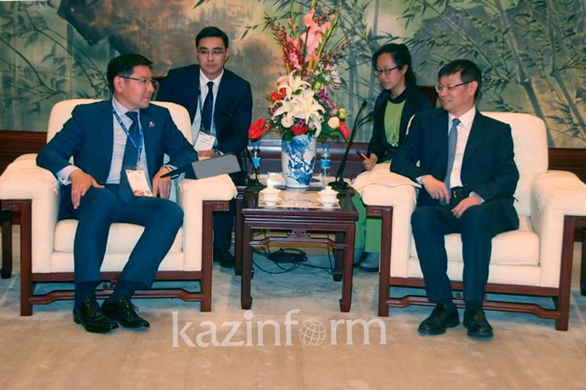 Капитал - Аскар Жумагалиев обсудил с властями Шанхая цифровизацию экономики