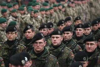 Капитал - Германия и Франция намерены отправить военных в Украину