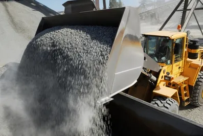 Отсев и щебень по контракту