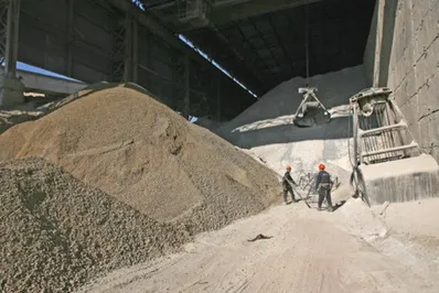 АЗК судится с цементными компаниями РК