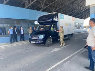 Капитал - Казахстан отправил в Кыргызстан 25 тысяч доз вакцины QazVac