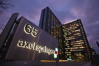 Капитал - Axel Springer купил Politico за $1 млрд