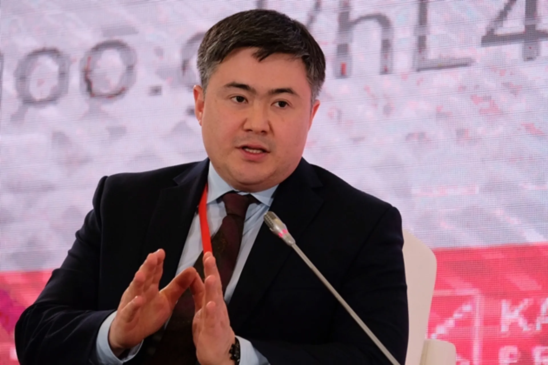 Капитал - Как правительство реализует социальные инициативы Президента