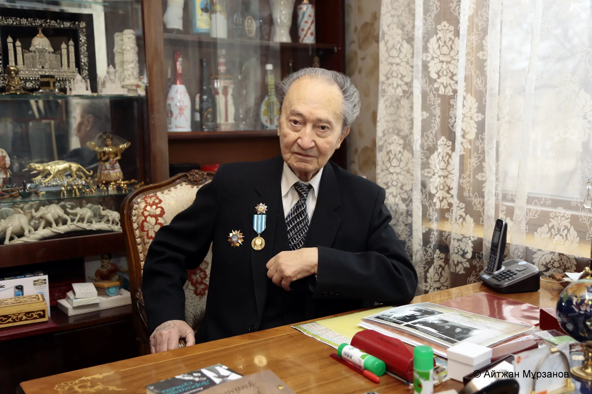 Капитал - Президент выразил соболезнования родным Султана Джиенбаева