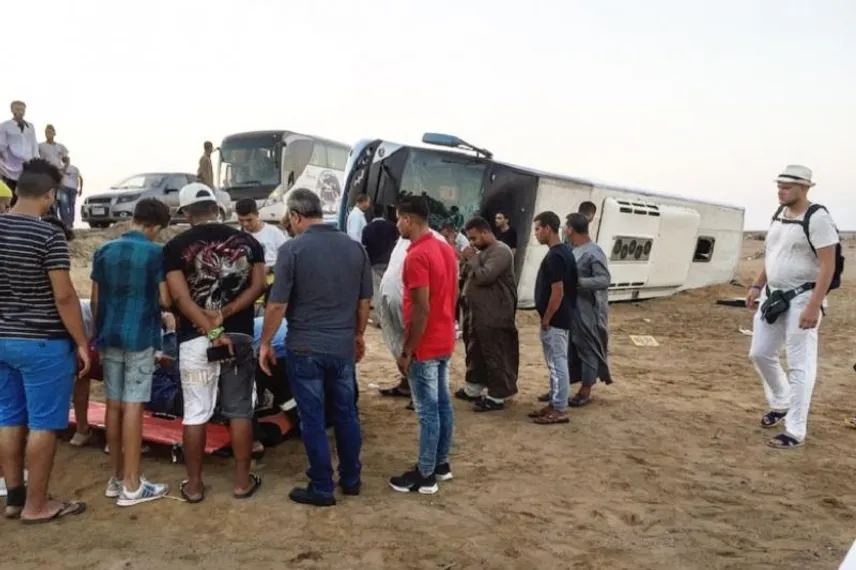 Капитал - Автобус с казахстанскими туристами перевернулся в Египте