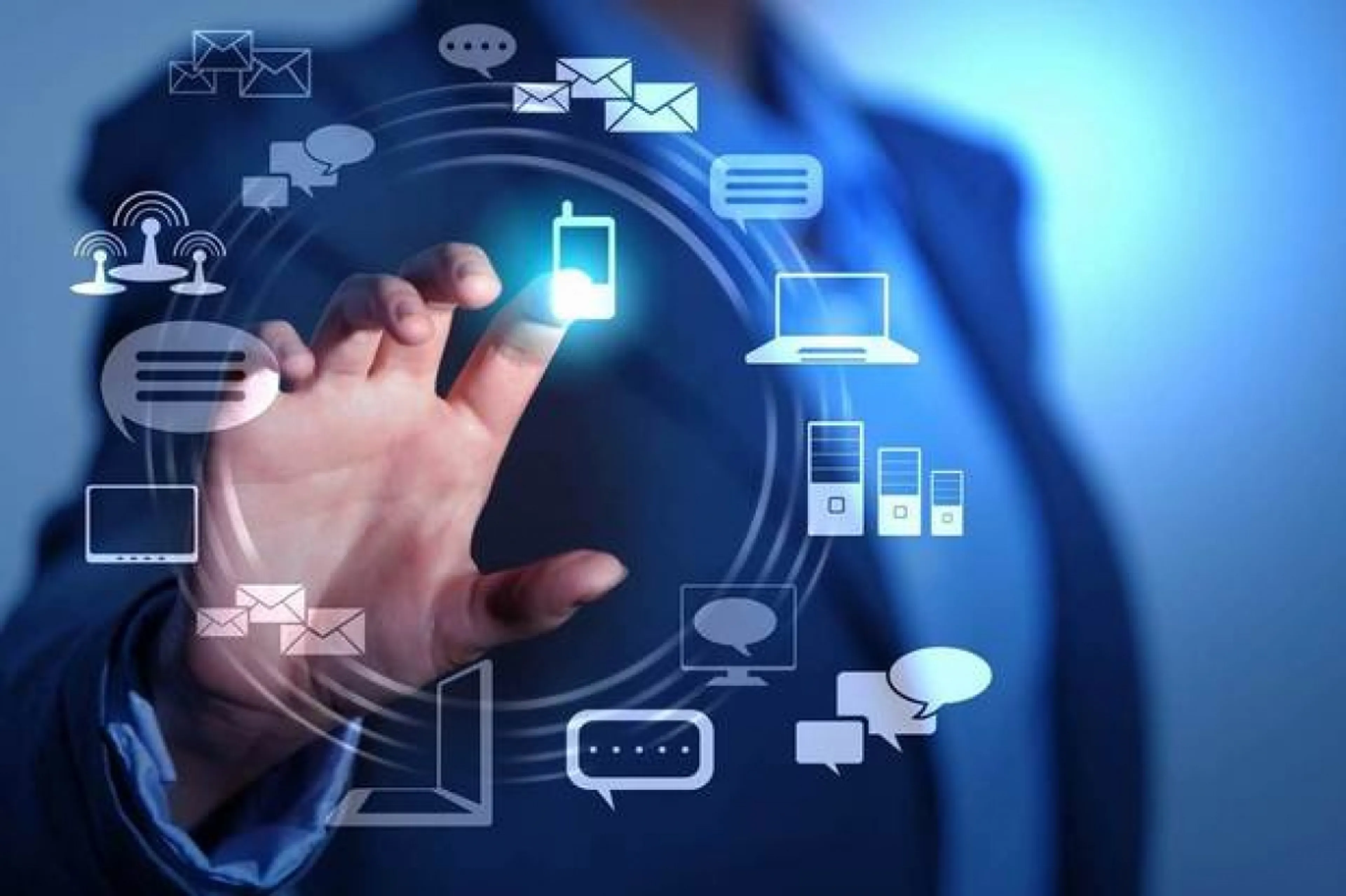 Капитал - Премьер дал поручения по цифровизации работы госорганов и внедрению 5G