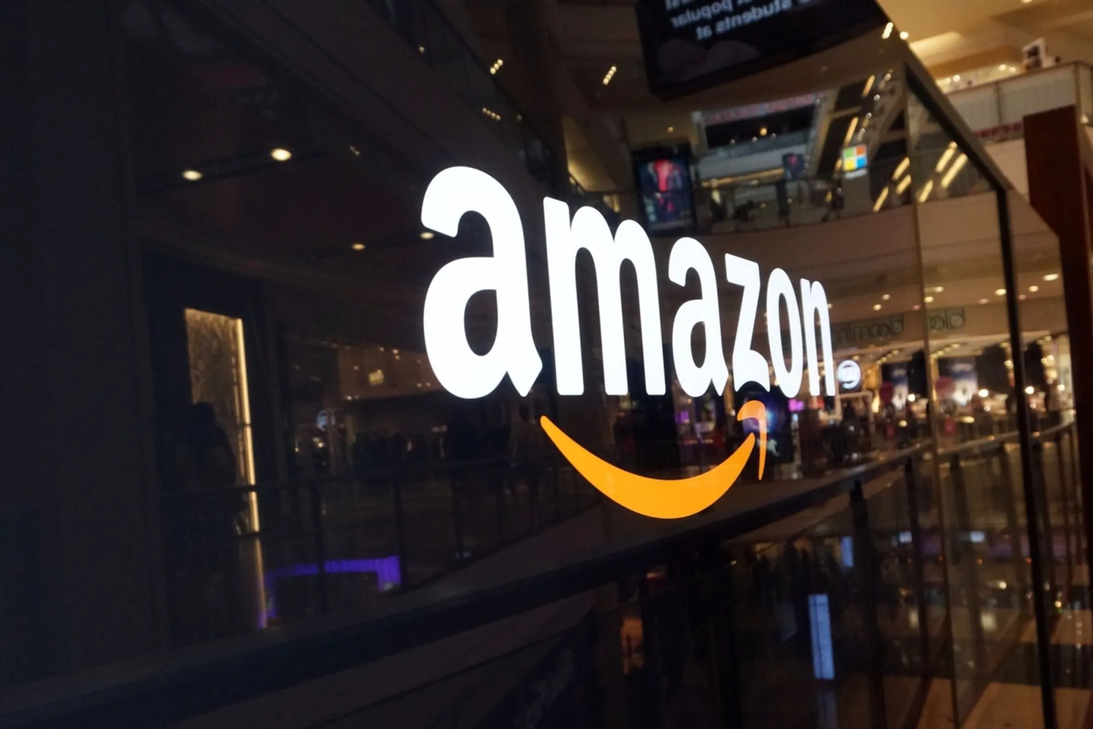 Брюссель требует от Amazon вернуть налоговые долги - Image Kapital.kz
