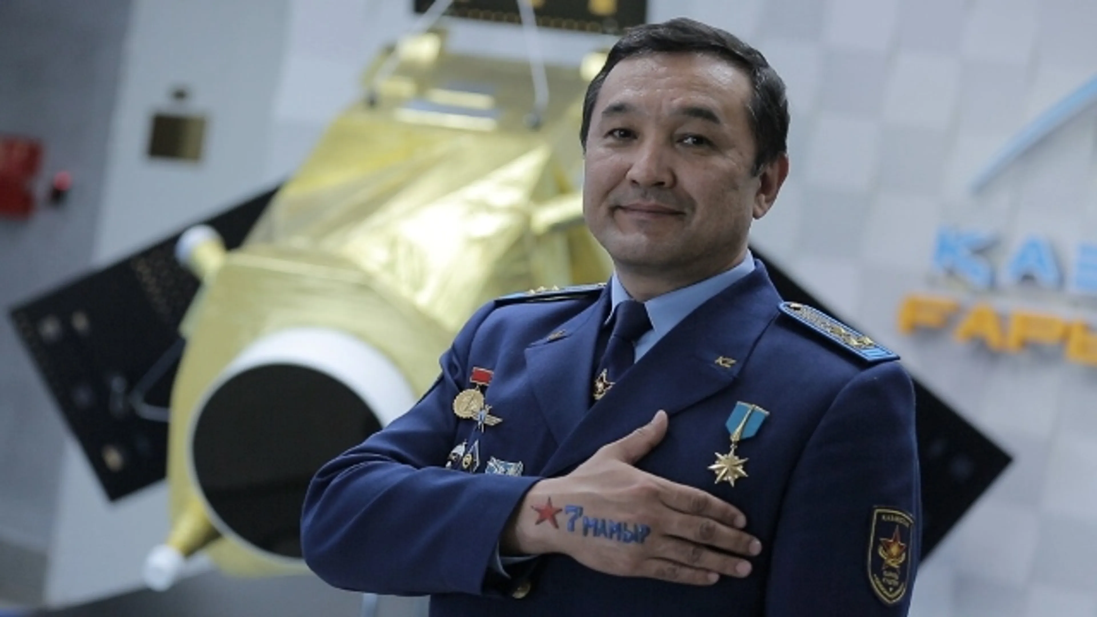 Капитал - Айдын Аимбетов поддержал акцию, приуроченную к 7 Мая