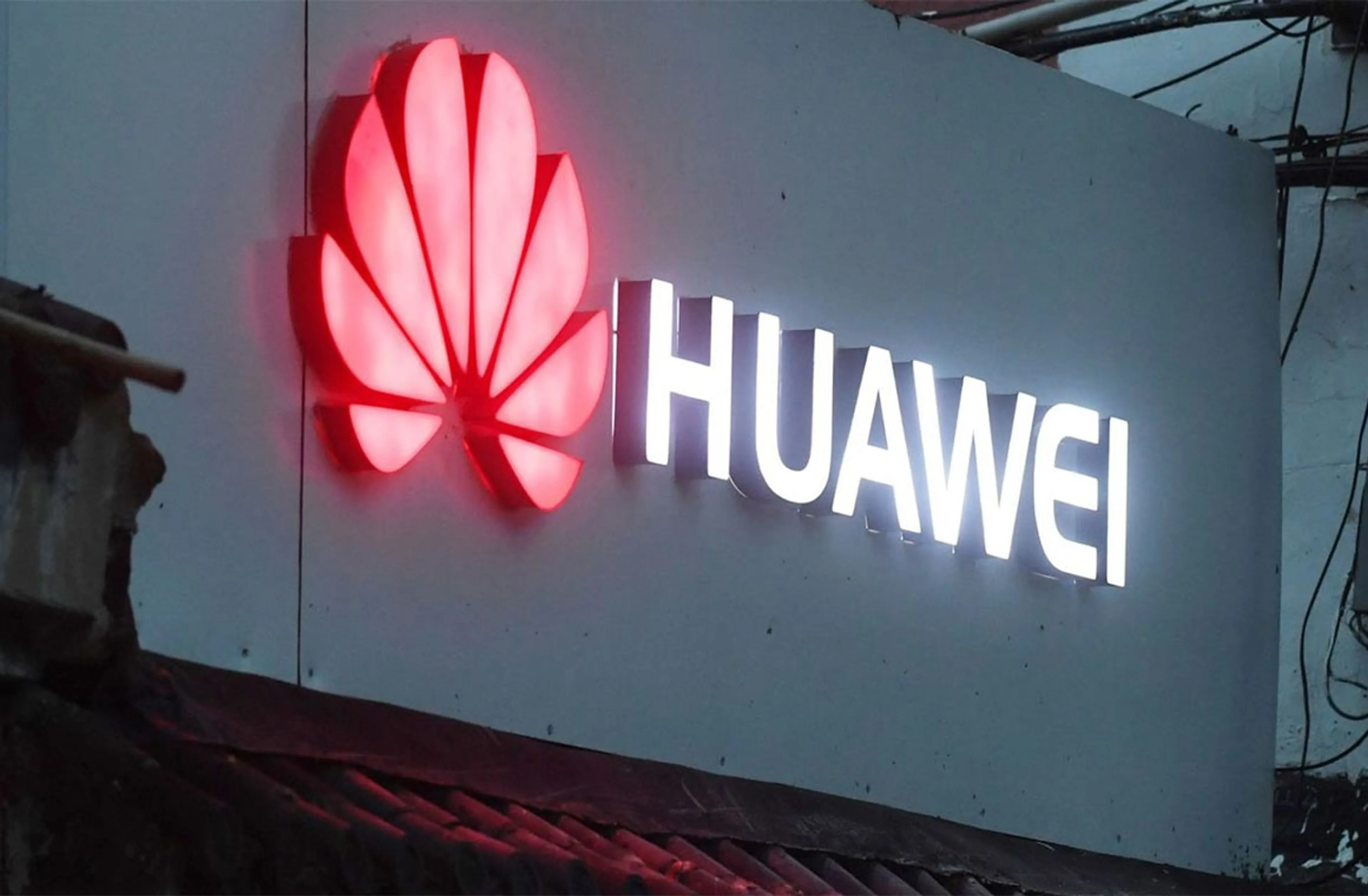 Капитал - Huawei представила смартфоны без сервисов Google