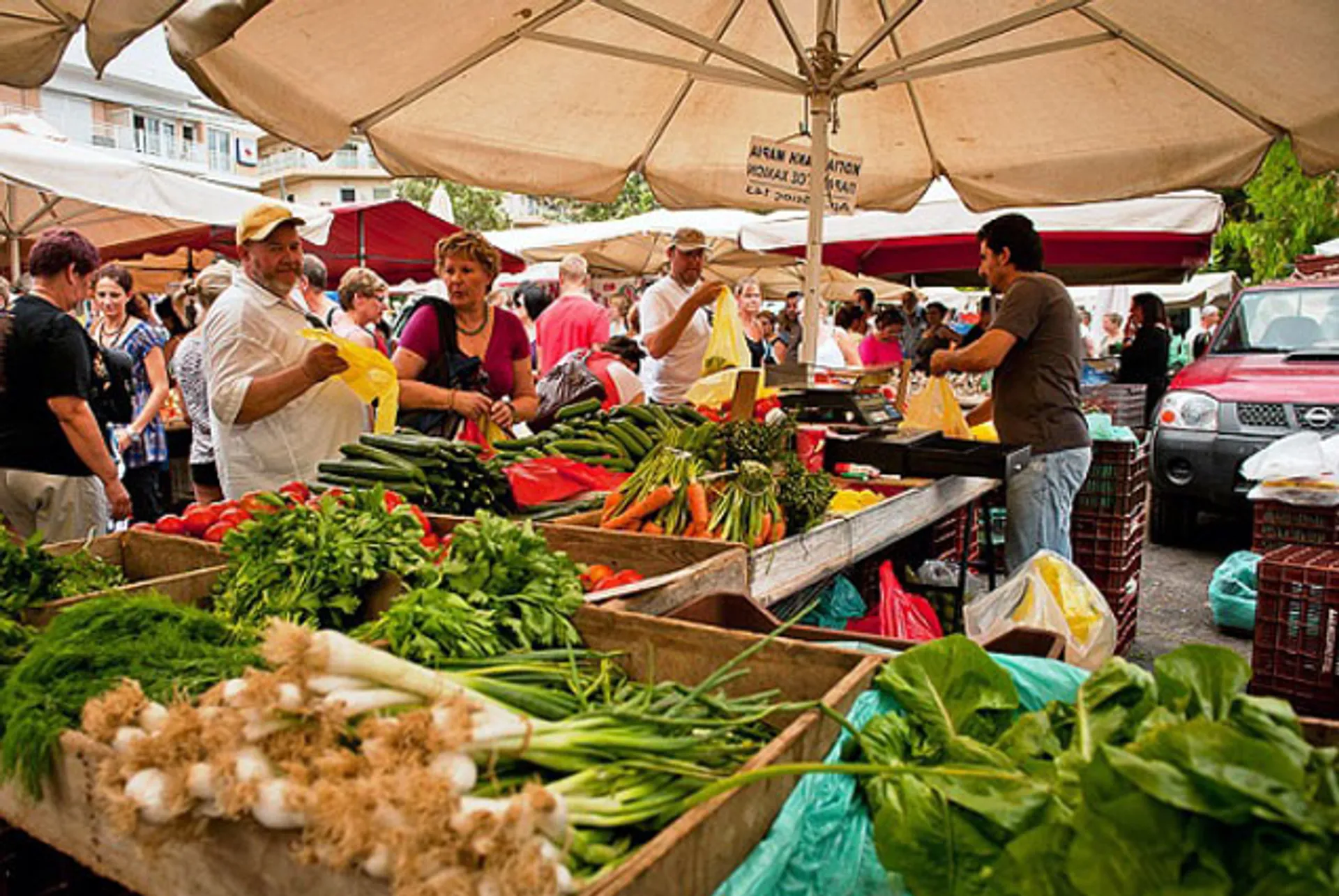 Капитал - В Греции резко выросли цены на продукты