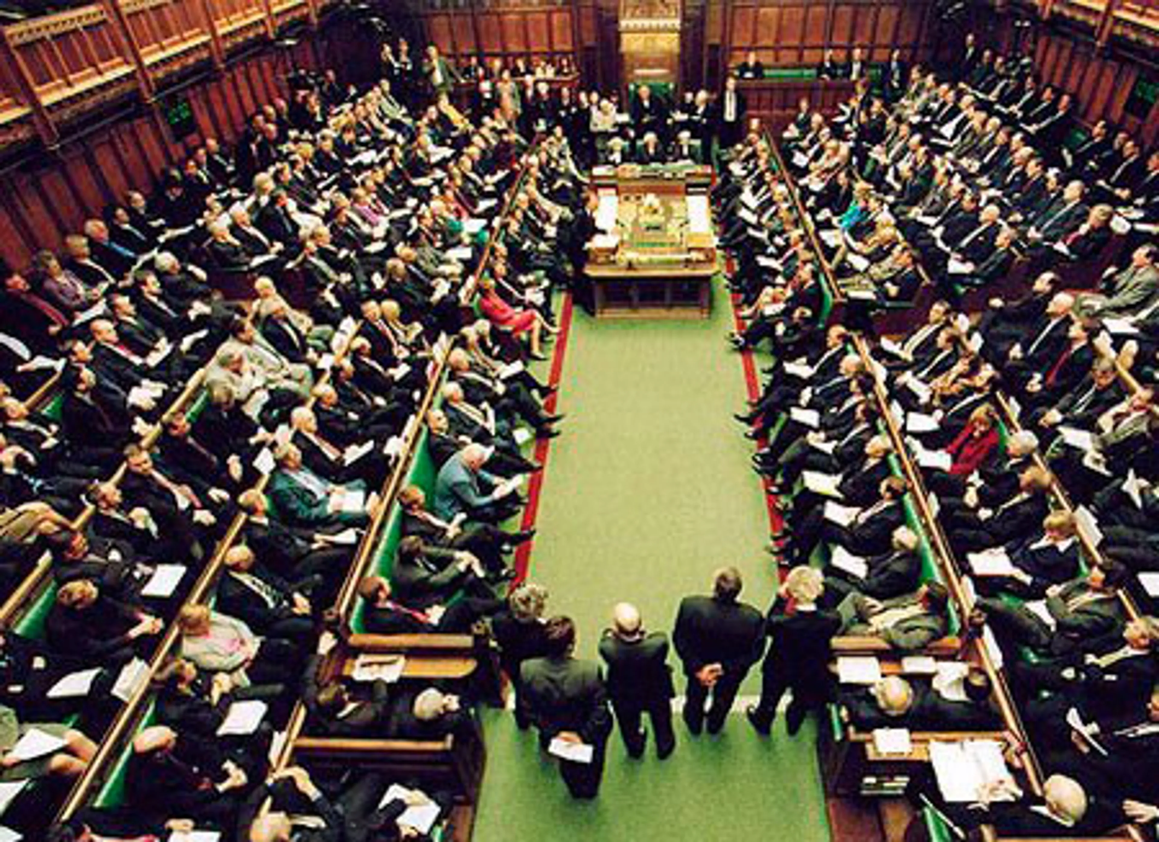 Капитал - Парламент Британии отклонил военное вмешательство в Сирию