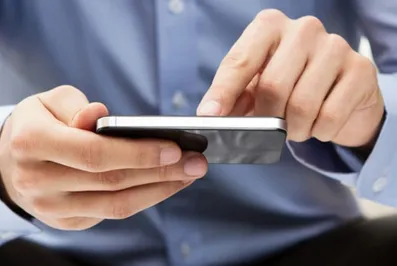 Запрет на использование смартфонов прокомментировали министры