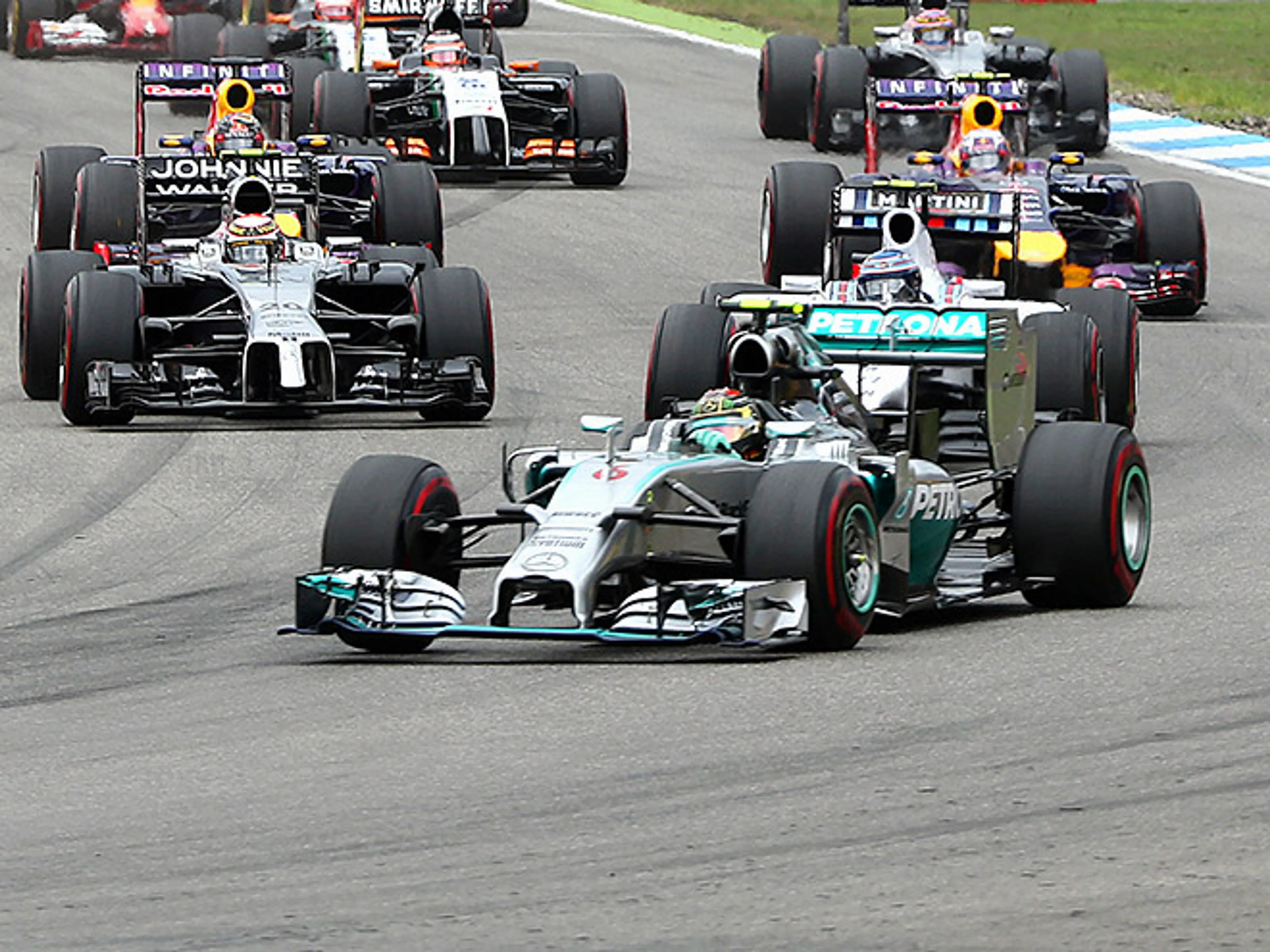 Капитал - Нико Росберг выиграл Гран-при Германии