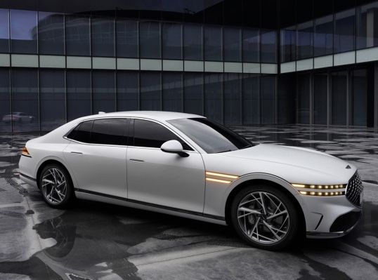 Новый флагман Genesis, BMW Concept XM и финалисты Car of the Year 1095375 - Kapital.kz 