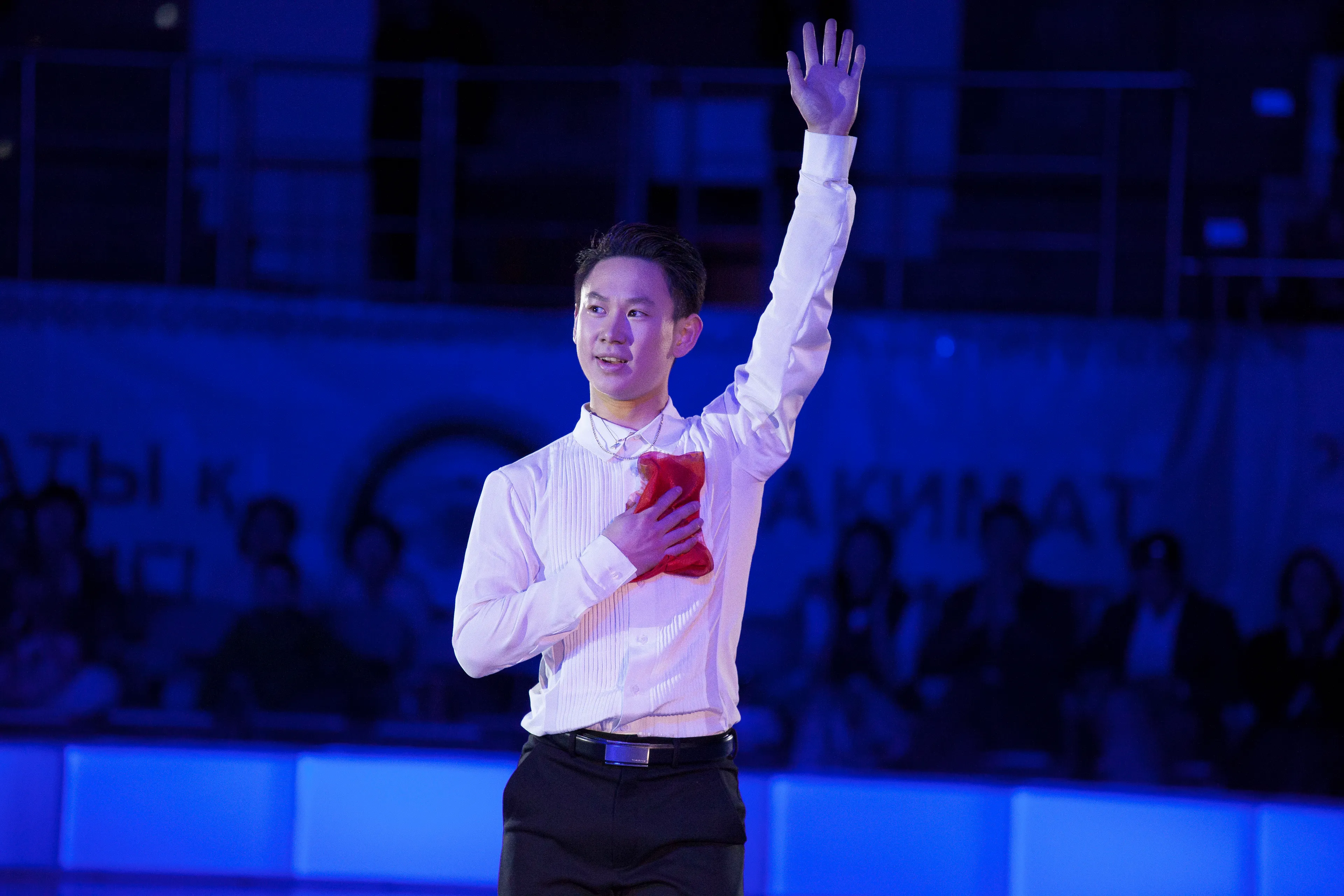 Капитал - В Алматы состоялось ледовое шоу Дениса Тена