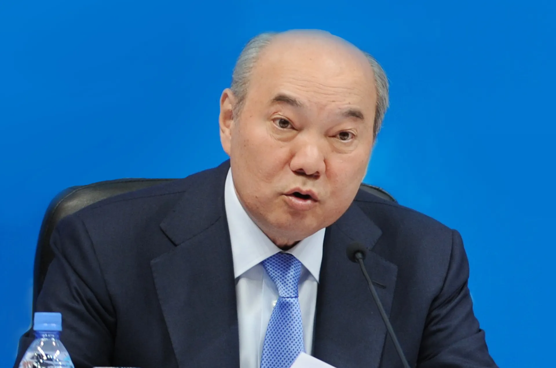 Капитал - Решит ли проблему рокировка в МОН?