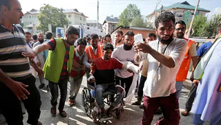 Капитал - Во время беспорядков в Кашмире погиб 31 человек, более 1300 ранены