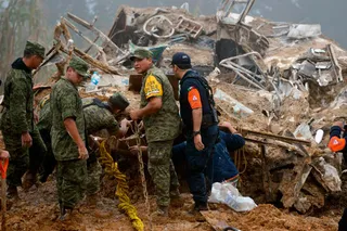 Капитал - Сильное наводнение в Мексике: погибли  80 человек. Видео