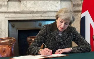 Капитал - Тереза Мэй попросила отложить Brexit до 30 июня