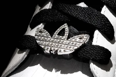 Увеличить продажи на 44% намерен Adidas в РК