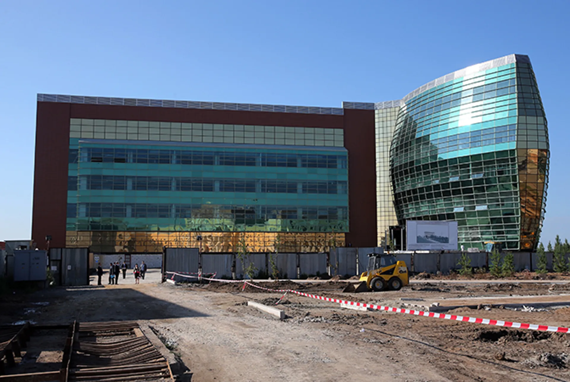 Капитал - Премьер Ахметов посетил центр биотехнологии в Астане